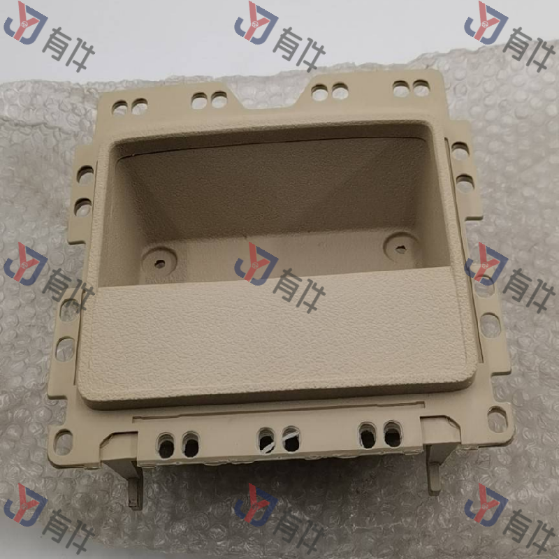 5ND86263995T | 大众 仪表台杂物箱 4s库存件