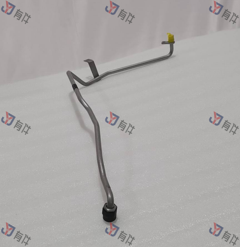 8D0317823B | 大众 变速器油冷却器进油管 4s库存件