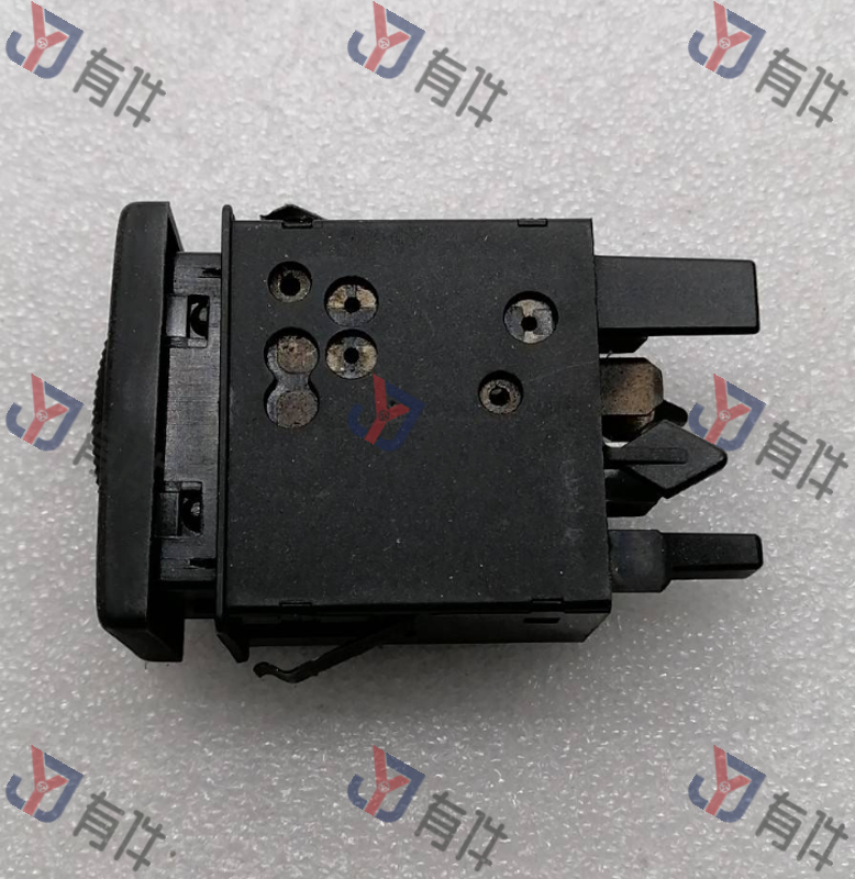 33D95956101C | 大众 璃升降器安全开关(棉缎黑色) 4s库存件