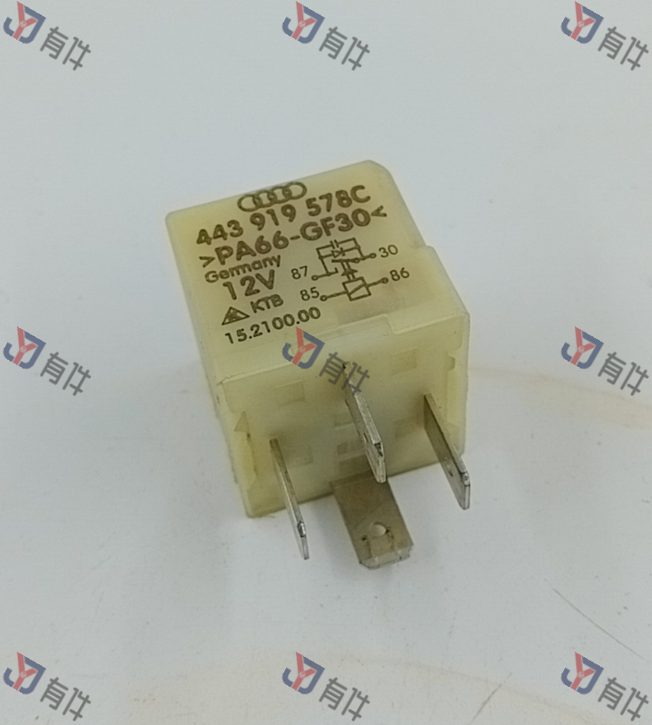 443919578C | 大众 继电器 4s库存件