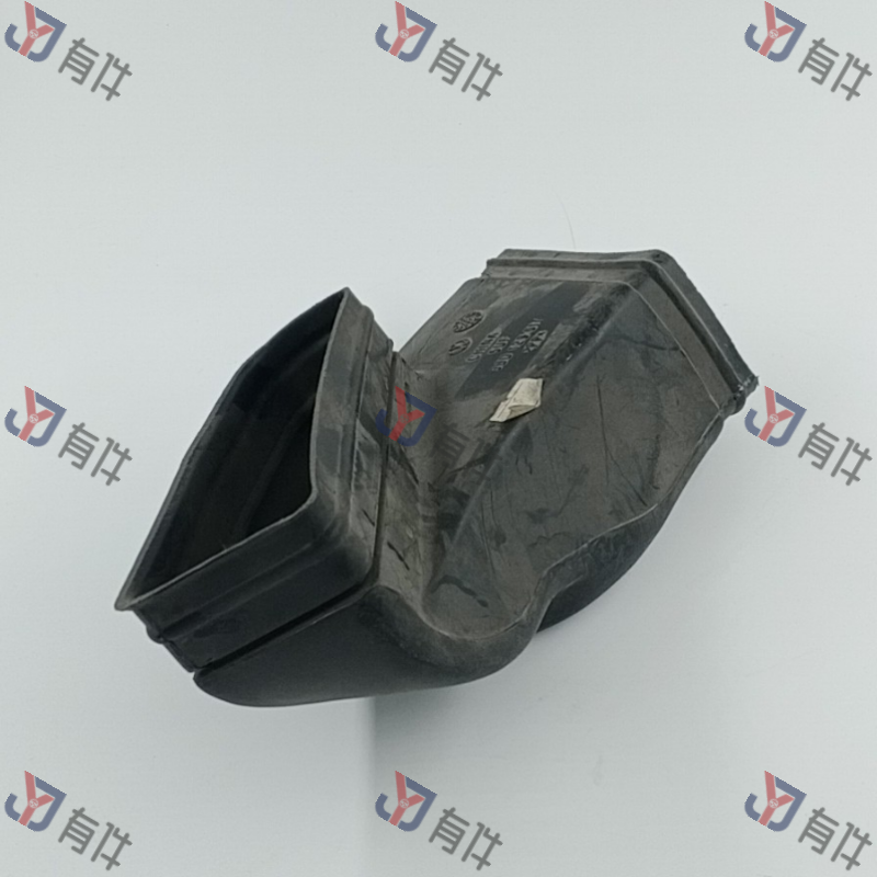 3BD129617 | 大众 空气滤清器前进气管III 4s库存件