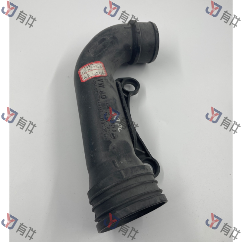 1TD145770 | 大众 增压中冷器进气管 4s库存件