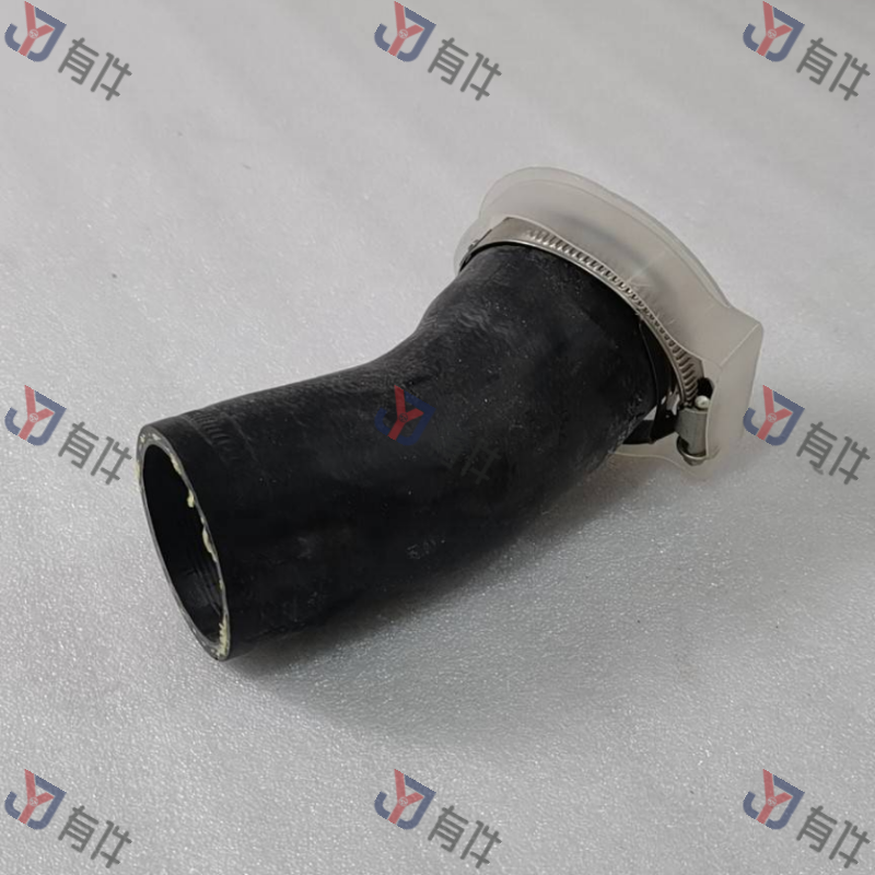 5QD145838 | 大众 增压中冷器出气管 4s库存件