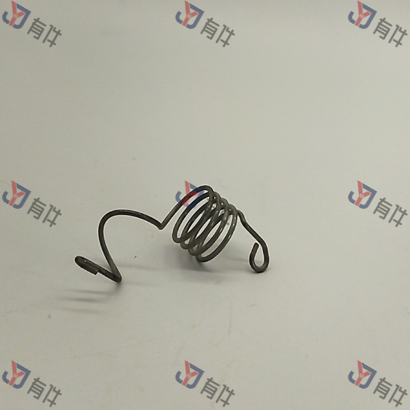 8D0260717 | 大众 空调管  空调泵-冷凝器  4s库存件