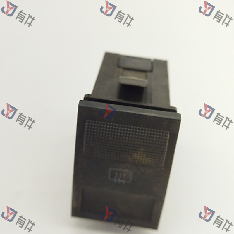 377959621D999 | 大众 后风挡加热开关 4s库存件