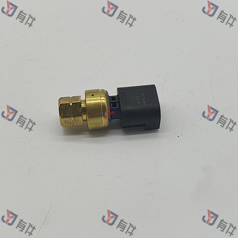 13579380 | 荣威 燃油油压传感器总成 4s库存件