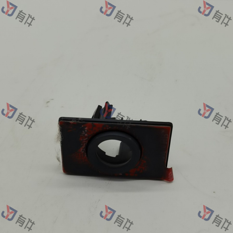 5TD919400GRU | 大众 后保险杠电眼底座 右侧 4s库存件