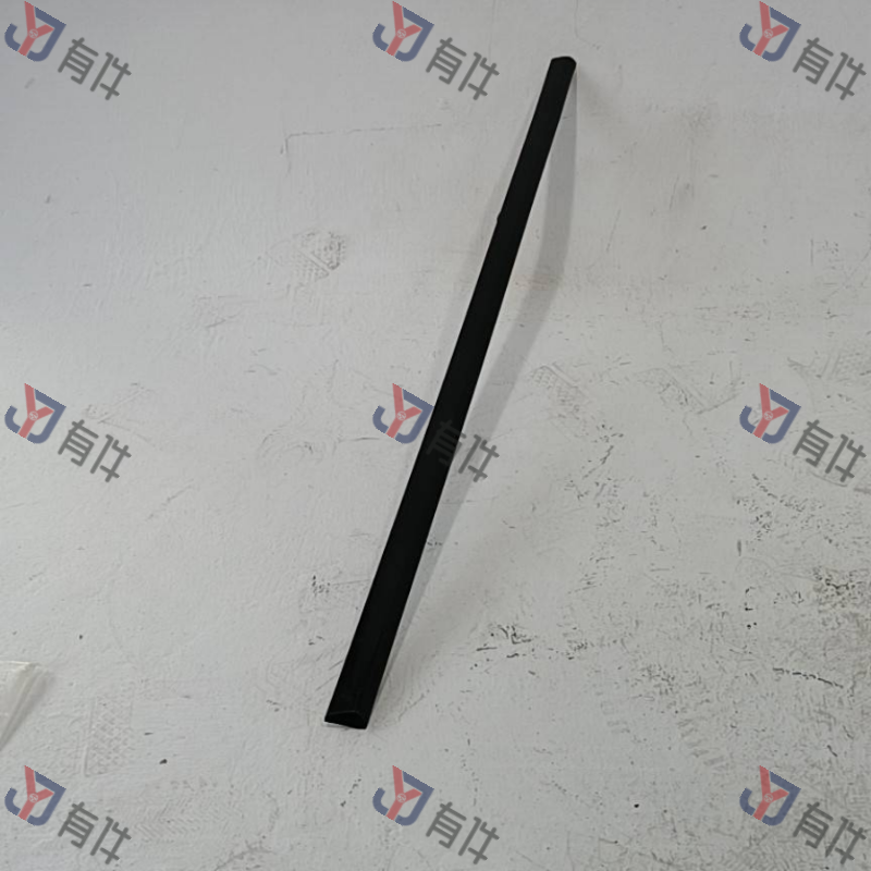 33D853515041 | 大众 门饰条(黑色) 4s库存件