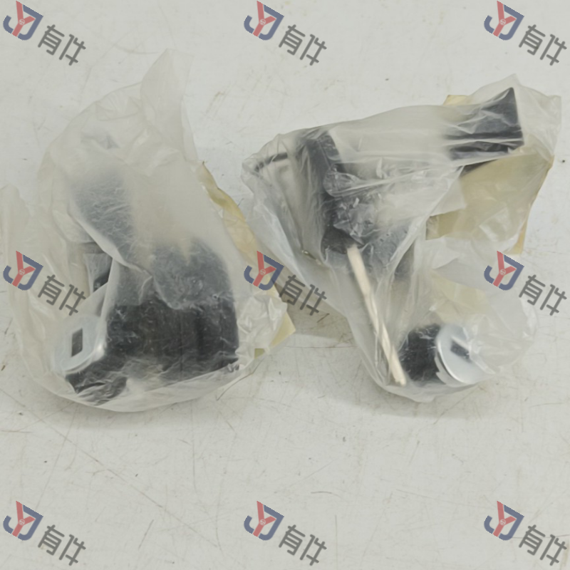 8L0857113A | 大众 仪表台杂物箱锁 4s库存件