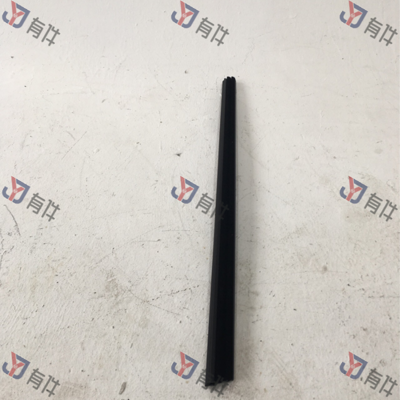 5ED837480 | 大众 车门玻璃内压条 右前 4s库存件