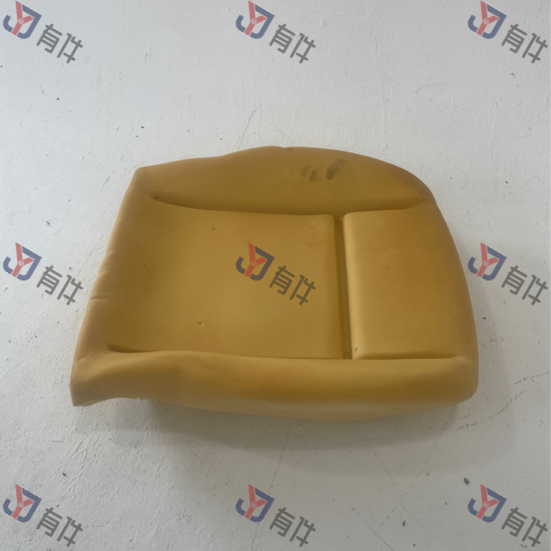 33D881375 | 大众 驾驶员座椅底座软垫 4s库存件