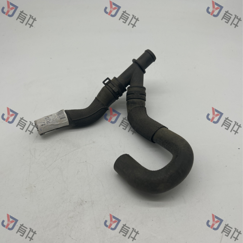 L1KD122051D | 大众 冷却液软管，带$$快速连接器,不包含：,注意！订购前$$必须检测车辆的$$零件编号！ 4s库存件