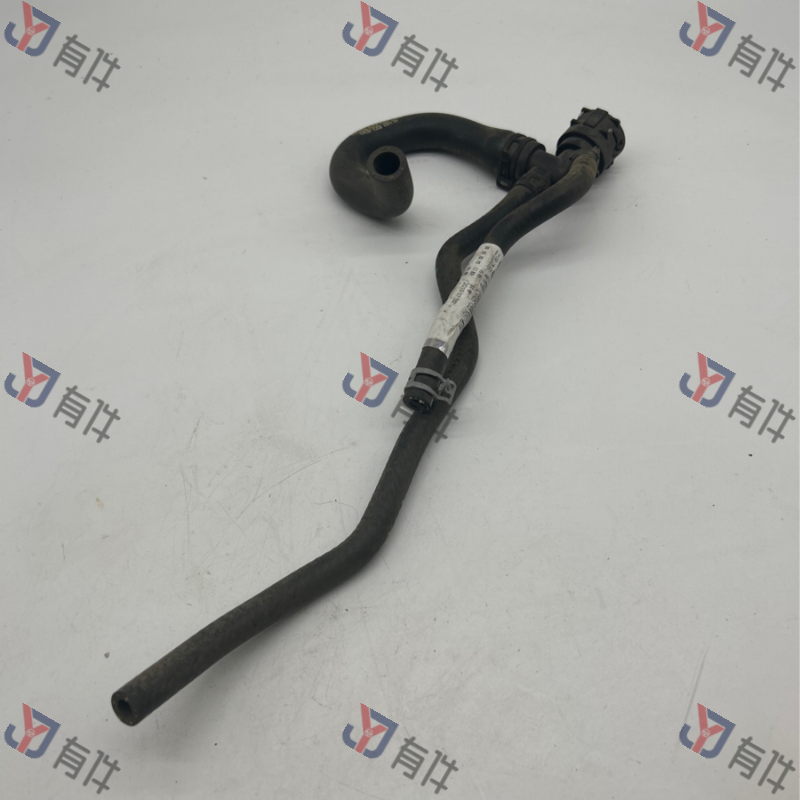 L1KD122101H | 大众 冷却液软管，带$$快速连接器 4s库存件