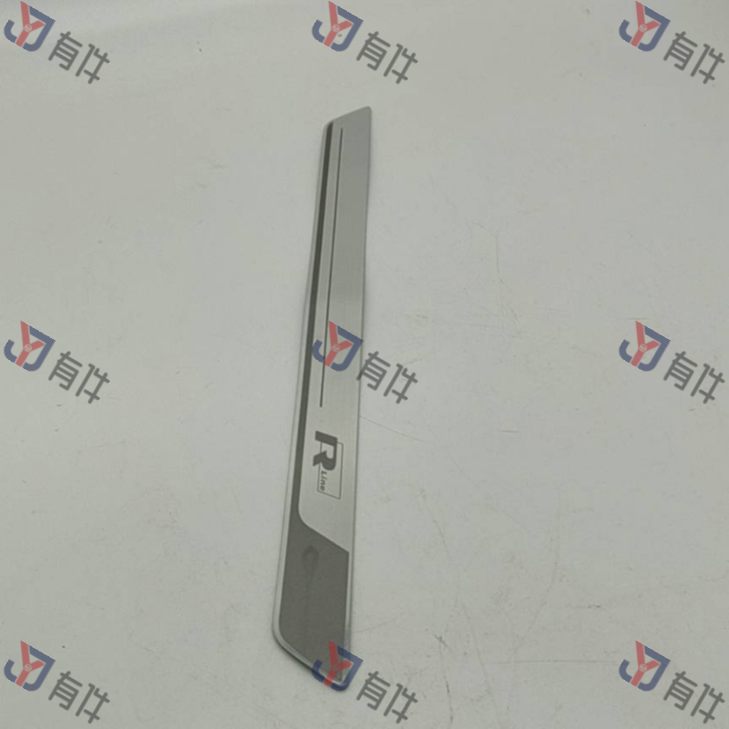 L5GG853537 | 大众 前门槛装饰板（左） 4s库存件