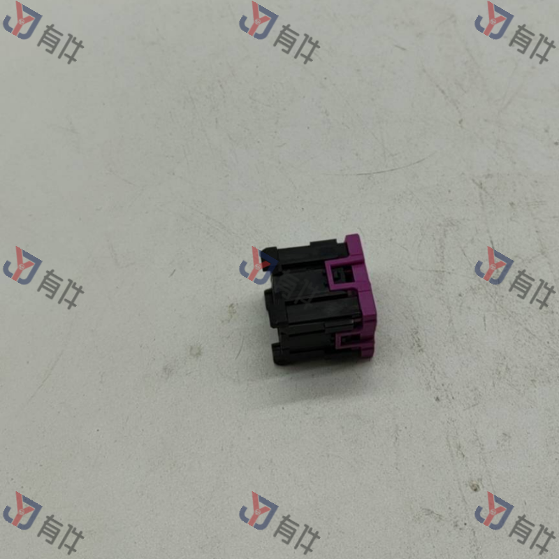 443937527 | 大众 继电器盒底座 4s库存件