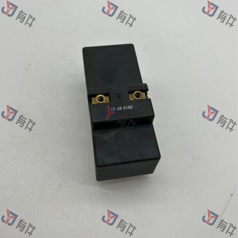 L1GD919506B | 大众 电子扇控制单元 瑕疵件