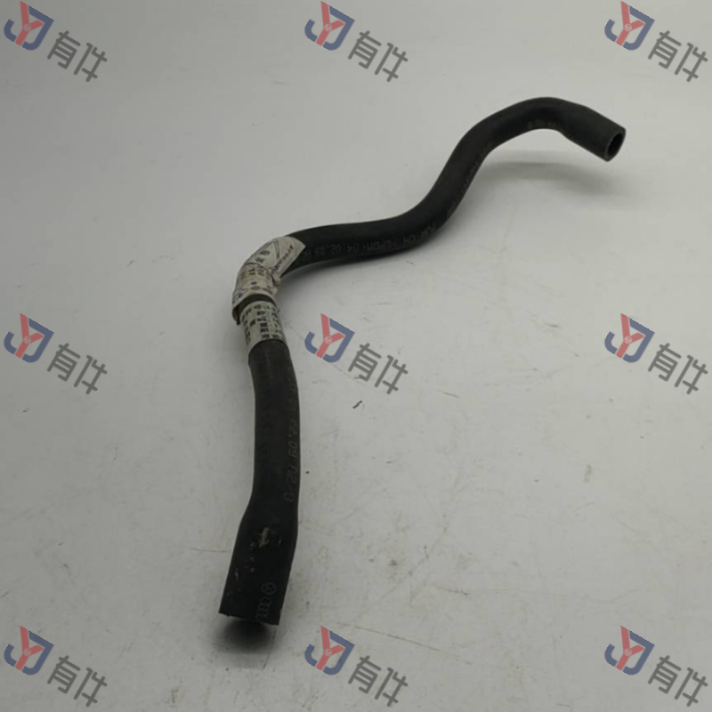 L1GD121109F | 大众 冷却液软管 平衡储藏器>冷却剂管 4s库存件