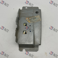 L1J5809612 | 大众 C柱加强件，$$用于带销螺栓 4s库存件
