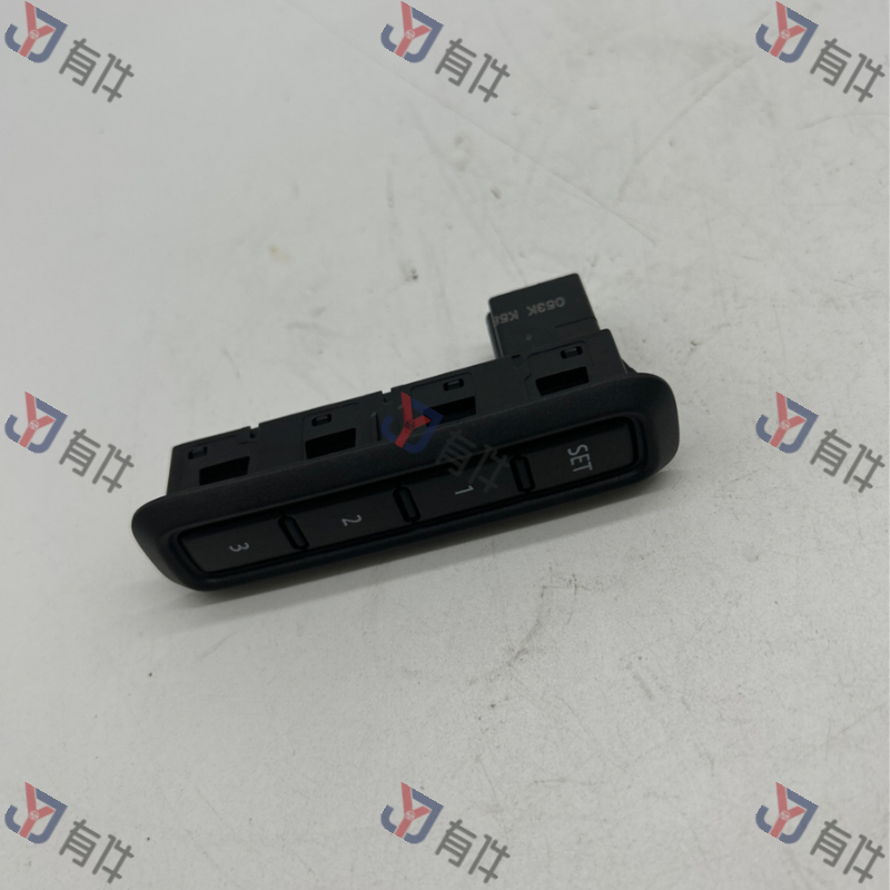 L3GD9597699B9 | 大众 驾驶员座椅调整手柄 4s库存件