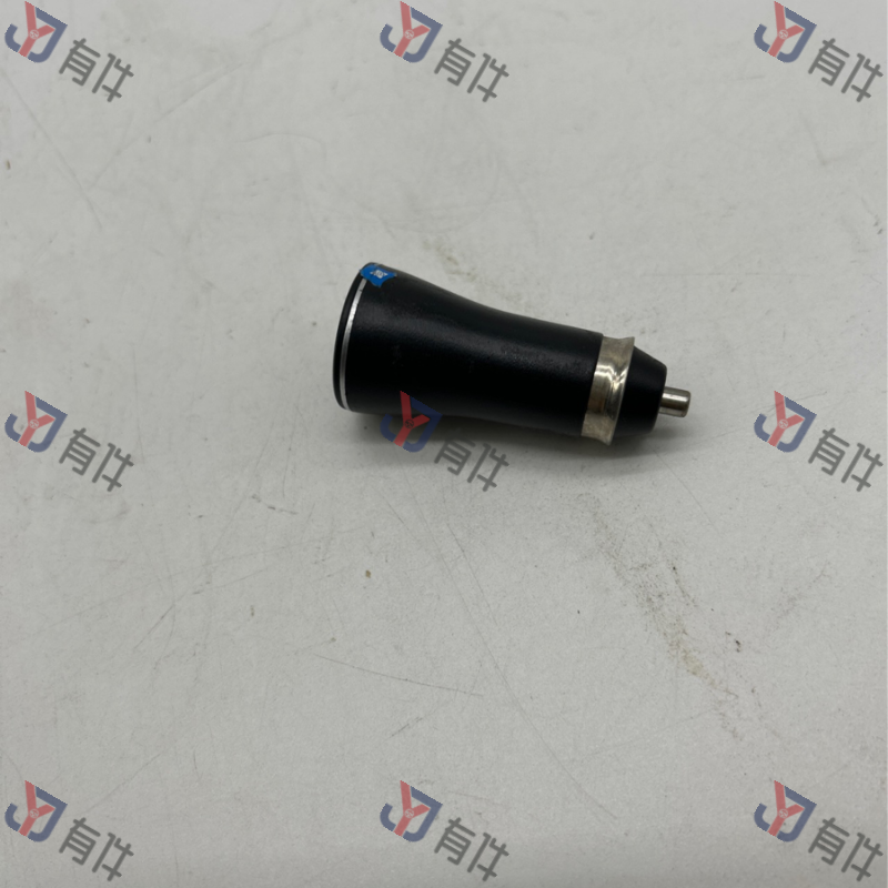 FAWA09700 | 大众 车载USB充电器 黑色 4s库存件