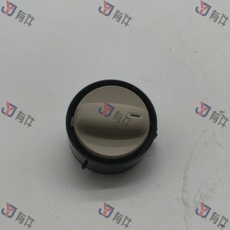 L18G95961395T | 大众 阅读灯开关 4s库存件