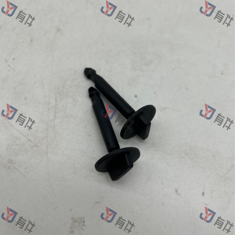 LWHT000901 | 大众 固定销,工具箱盖板 4s库存件