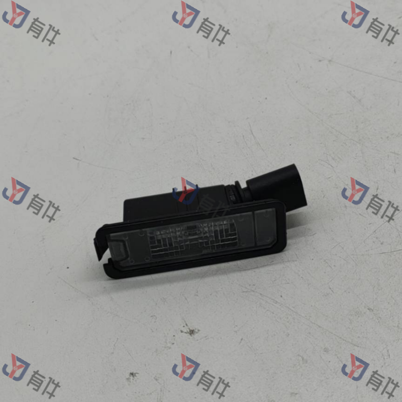 L35D943021 | 大众 后牌照灯 4s库存件