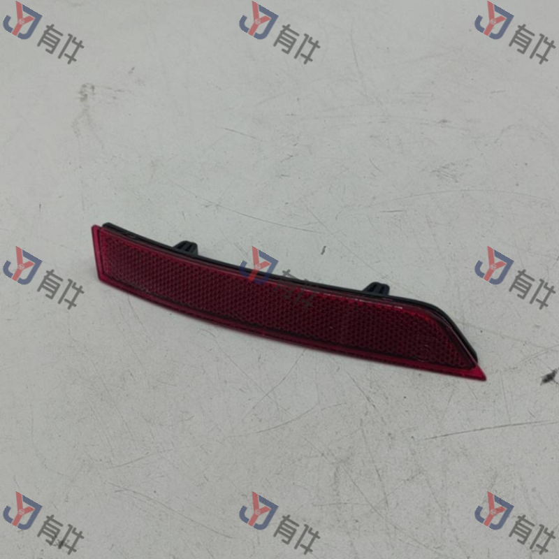 L3GD945104 | 大众 反光器 4s库存件