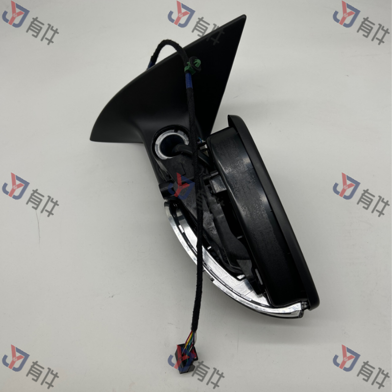 L35D857507F9B9 | 大众 倒车镜固定座 左侧 4s库存件