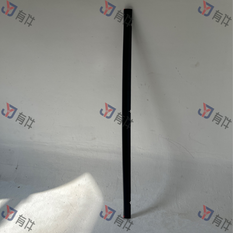 5C6853855E9B9 | 大众 左侧底大边 瑕疵件