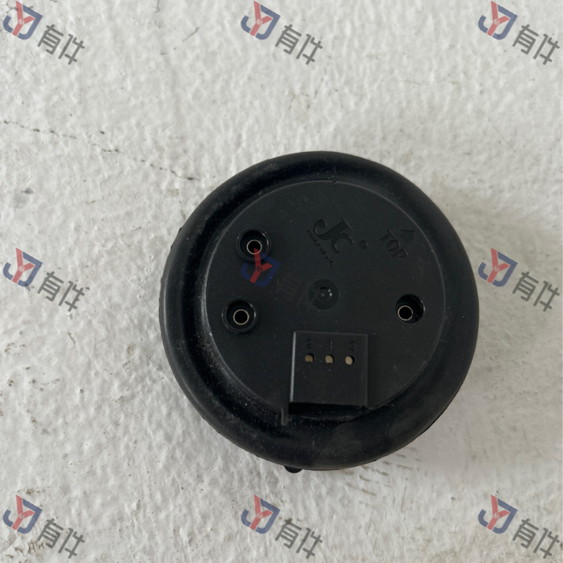 L18G959577 | 大众 左后视镜调整电机 4s库存件