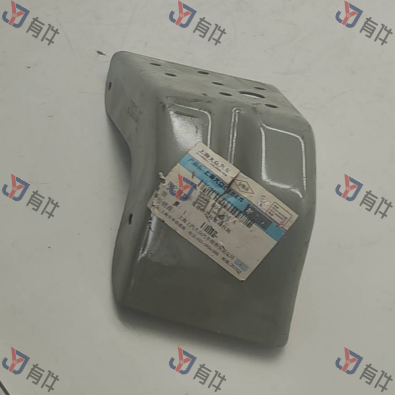 33D804314B | 大众 前纵梁支架（右） 4s库存件