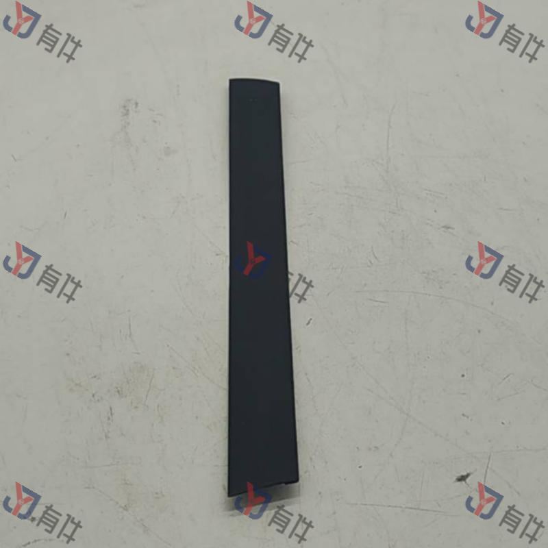 3U58399152AQ | 大众 护扳(黑色) 4s库存件