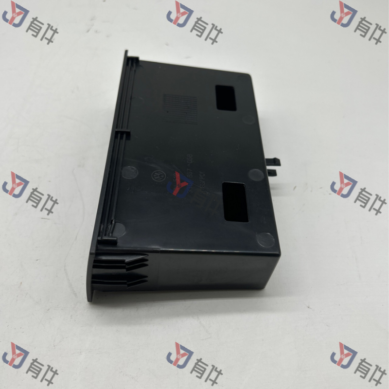 33D85705801C | 大众 仪表台杂物箱 4s库存件
