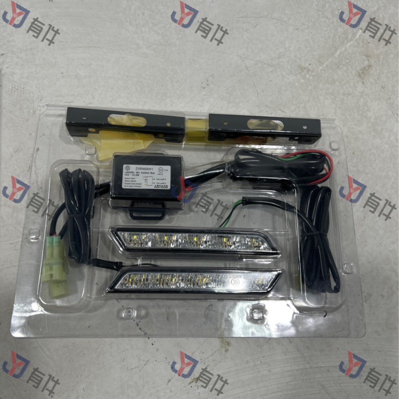 ZVR960001 | 大众 日间行车灯灯组（TIGUAN） 4s库存件