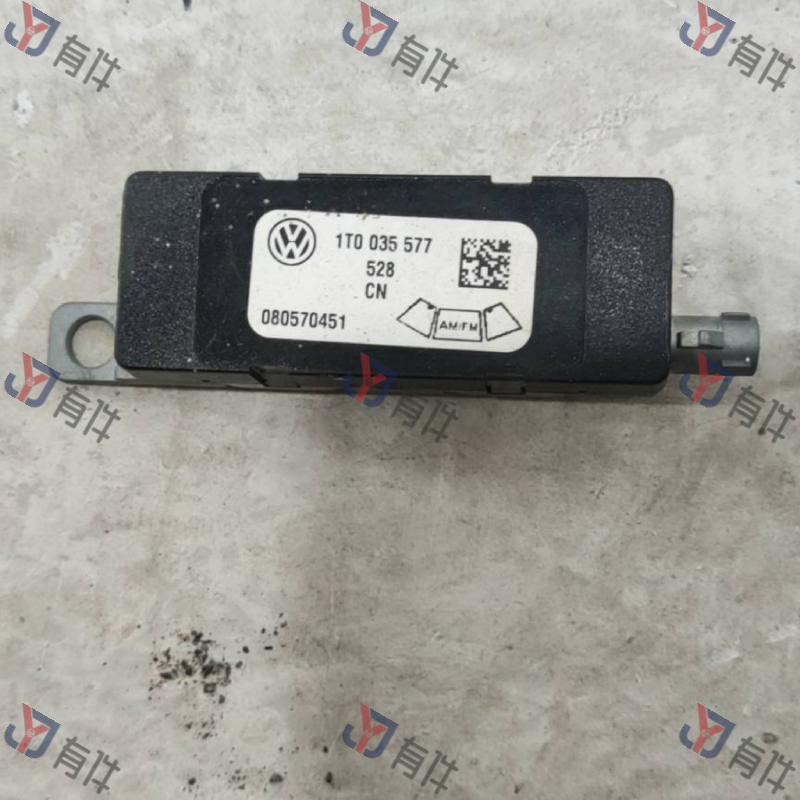 1T0035577AA | 大众 天线放大器用于带电视接收的车型 4s库存件