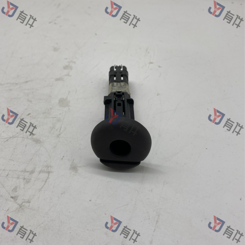 5TD883920A3G4 | 大众 可调式头枕(天然棕) 4s库存件