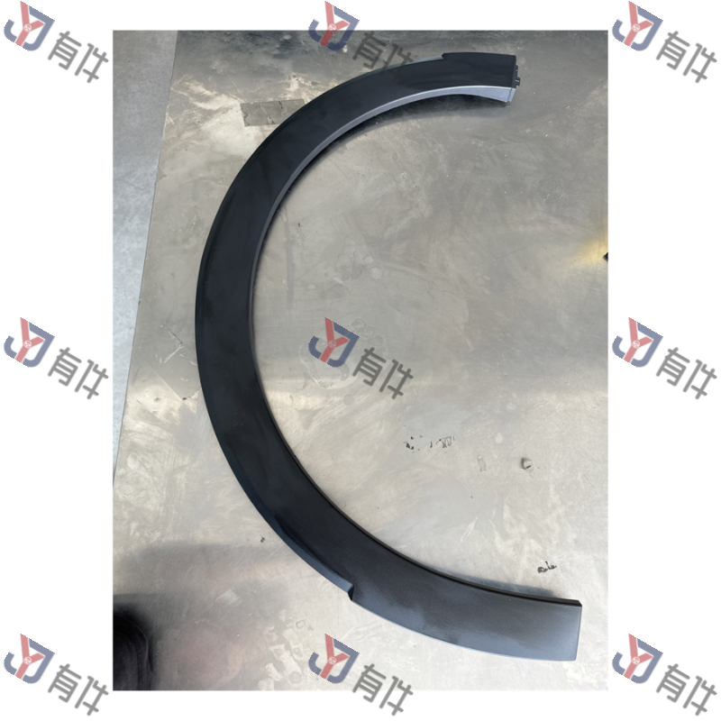 22D8548209B9 | 大众 后轮眉（右） 4s库存件
