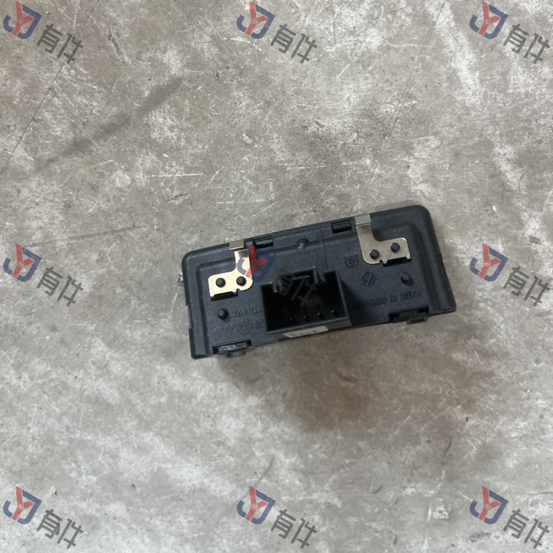 1T0907539B | 大众 车外光线传感器 4s库存件