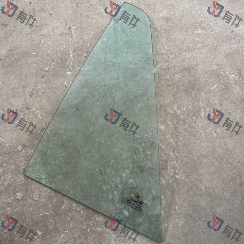 5XD845215 | 大众 后门三角玻璃（左） 4s库存件