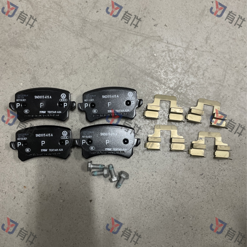 5ND698451B | 大众 一套盘式制动器用制动摩擦片 4s库存件