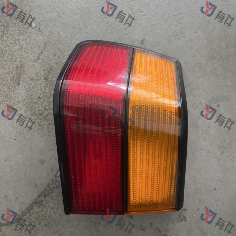 3259451111 | 大众 尾灯D 01.04.1991>>3 30.09.1995D 01.10.1991>>3 31.07.1996 4s库存件