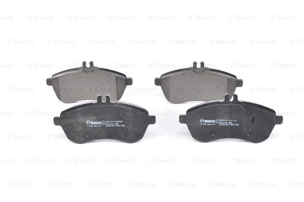 奔驰 GLE新能源 2022款 GLE 350 e 4MATIC(274 920) 博世 0986494161 前刹车片 长度:146.2mm;高度:71.5mm;厚度:20.6mm 