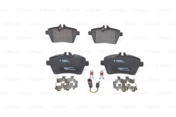 奔驰 GLE新能源 2022款 GLE 350 e 4MATIC(274 920) 博世 0986494087 前刹车片 长度:116.6mm;高度:63.9mm;厚度:19mm 