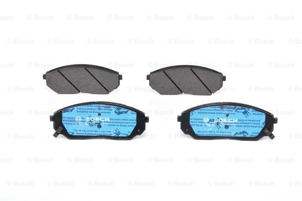 起亚 K5(进口) 2019款 Sportswagon 博世 0986494143 前刹车片 长度:155mm;高度:60mm;厚度:17.3mm 