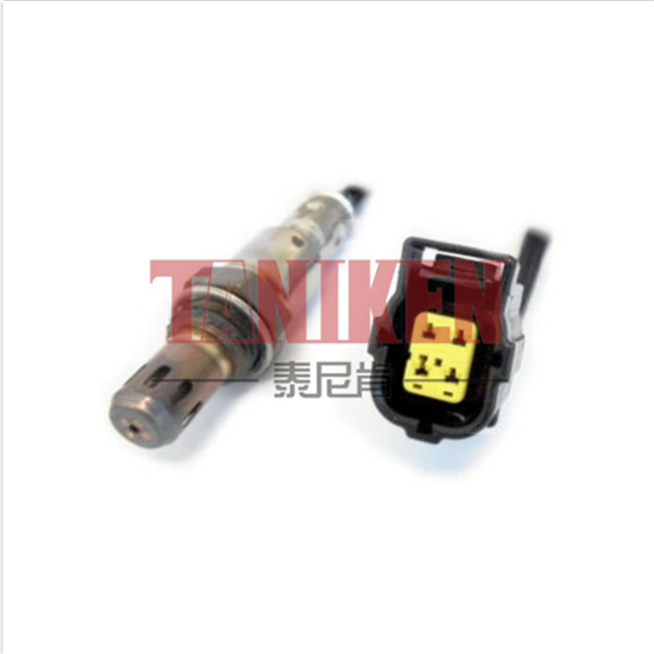smart smart fortwo新能源 2018款 Electric Drive 10th Anniversary Edition 泰尼肯 TNK-0702082 氧传感器  