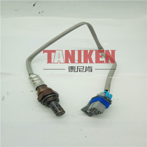凯迪拉克 凯雷德ESCALADE 2021款 Sport Platinum 美国版(L86) 泰尼肯 TNK-0709055 氧传感器  节省燃油，提升动力。支持定做，装车质保两年。