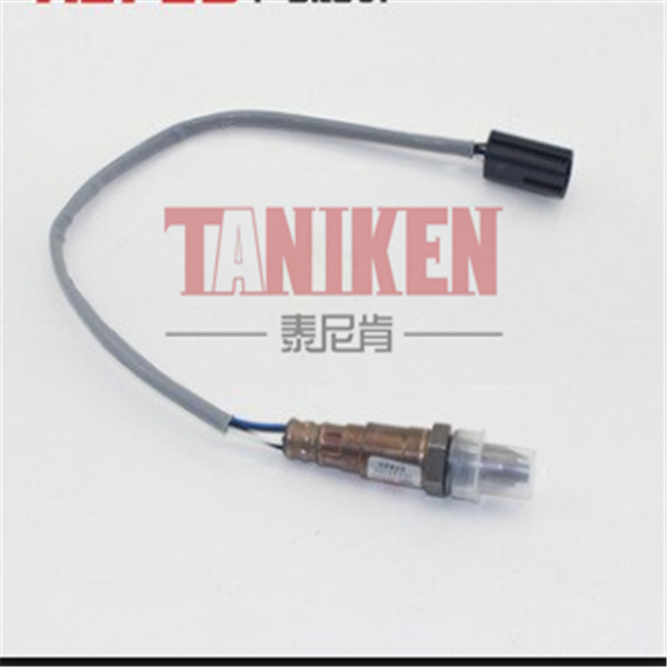雷诺 Duster Extreme Concept 2017款 Concept 泰尼肯 TNK-0714010 氧传感器  节省燃油，提升动力。支持定做，装车质保两年。