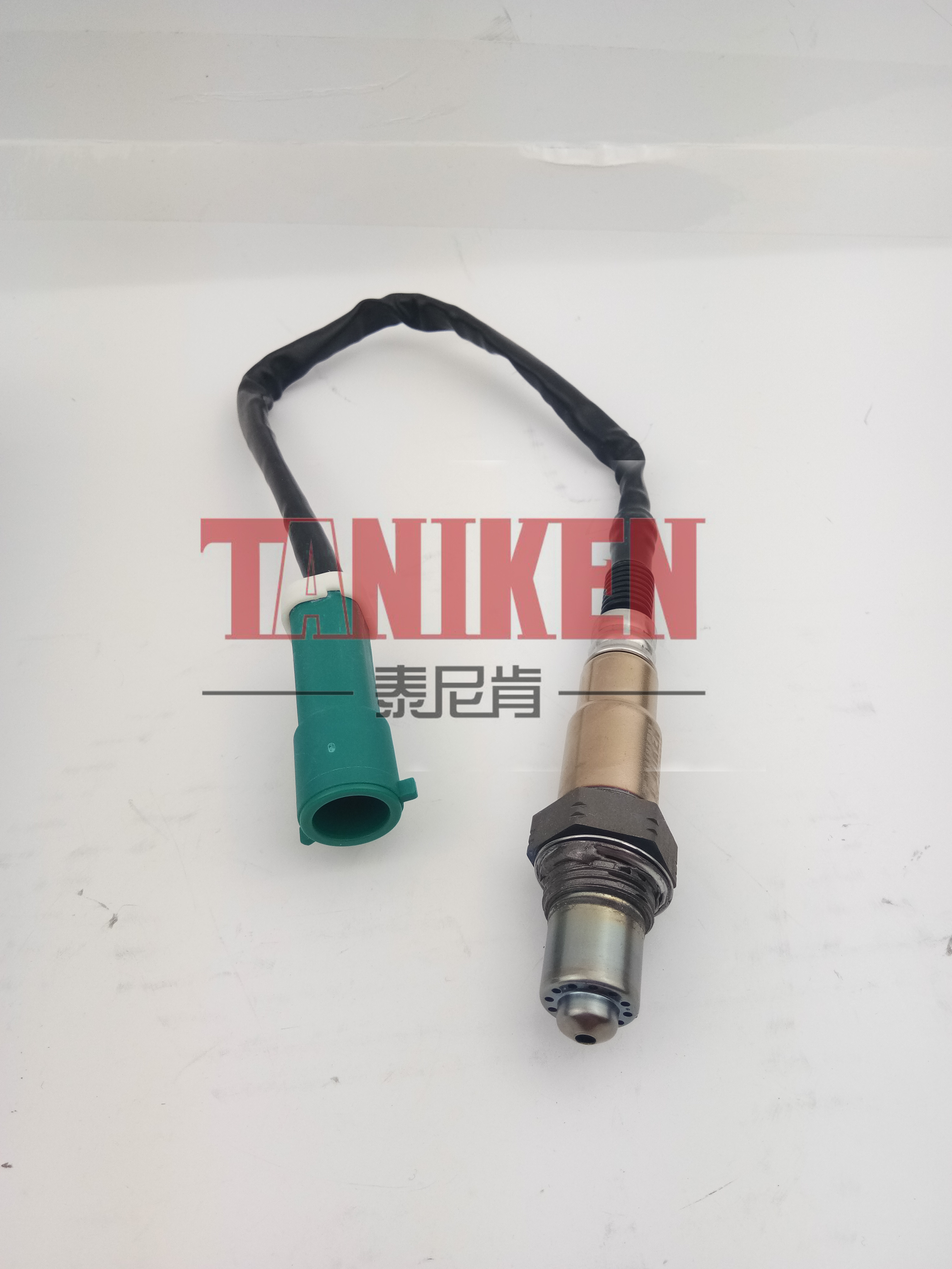 沃尔沃 XC70 2014款 基本型 泰尼肯 TNK-0720001 氧传感器  节省燃油，提升动力。支持定做，装车质保两年。