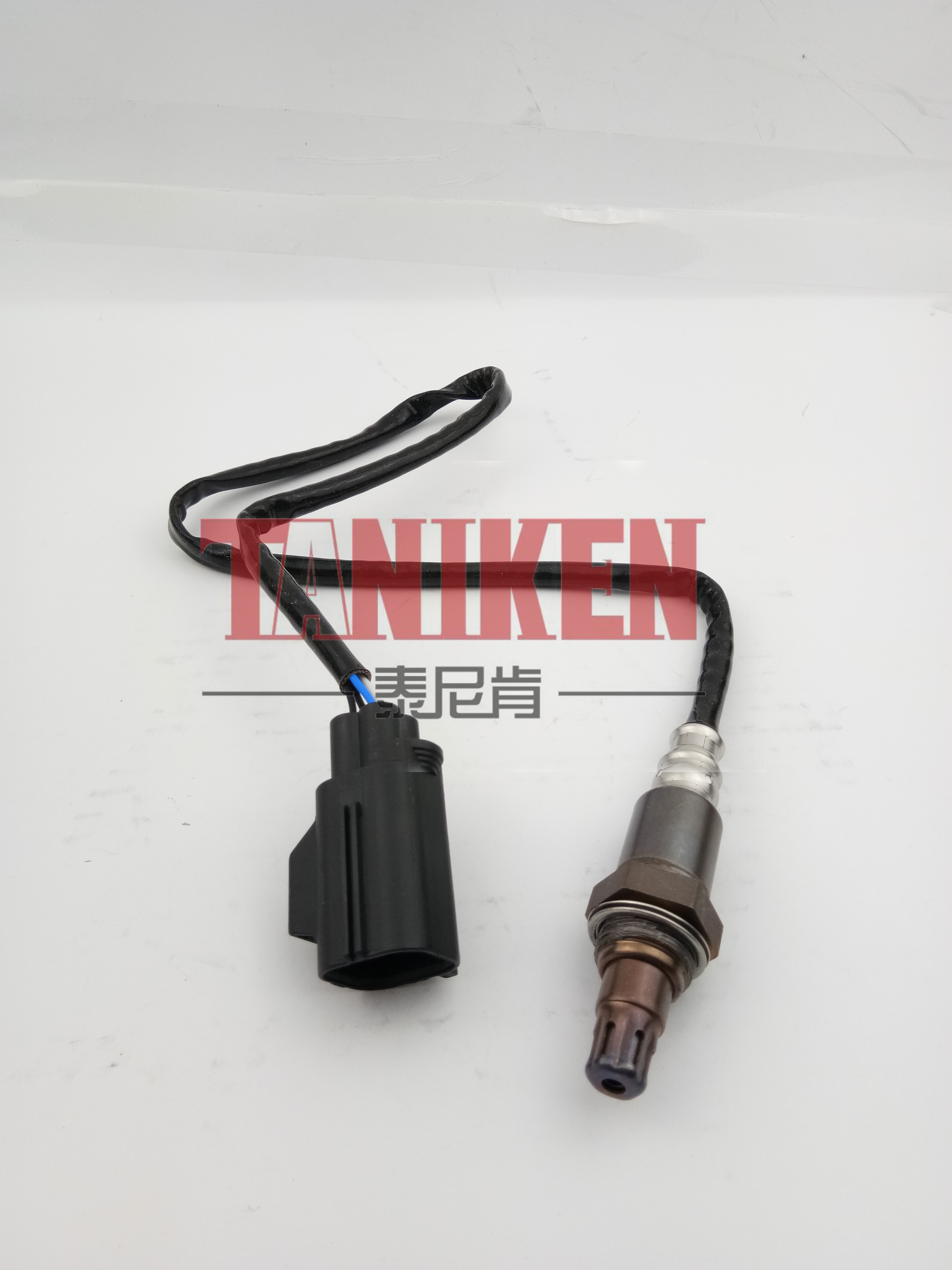 路虎 发现神行 2016款 2.0T S(204PT) 泰尼肯 TNK-0734014 氧传感器  节省燃油，提升动力。支持定做，装车质保两年。